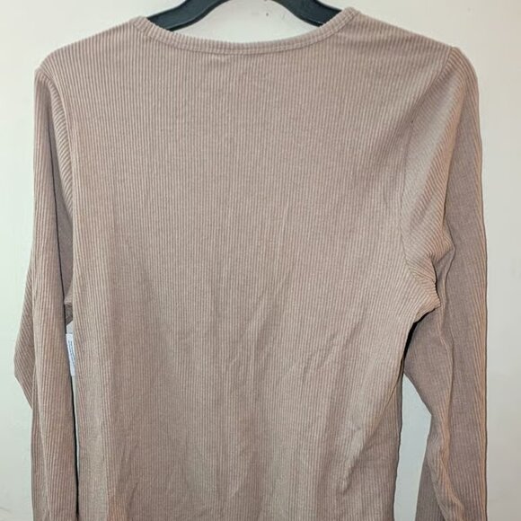 Old Navy NWT Women's Plush Tee Long Sleeve Ribbed Thermal Shirt Size XXL - Picture 1 of 4